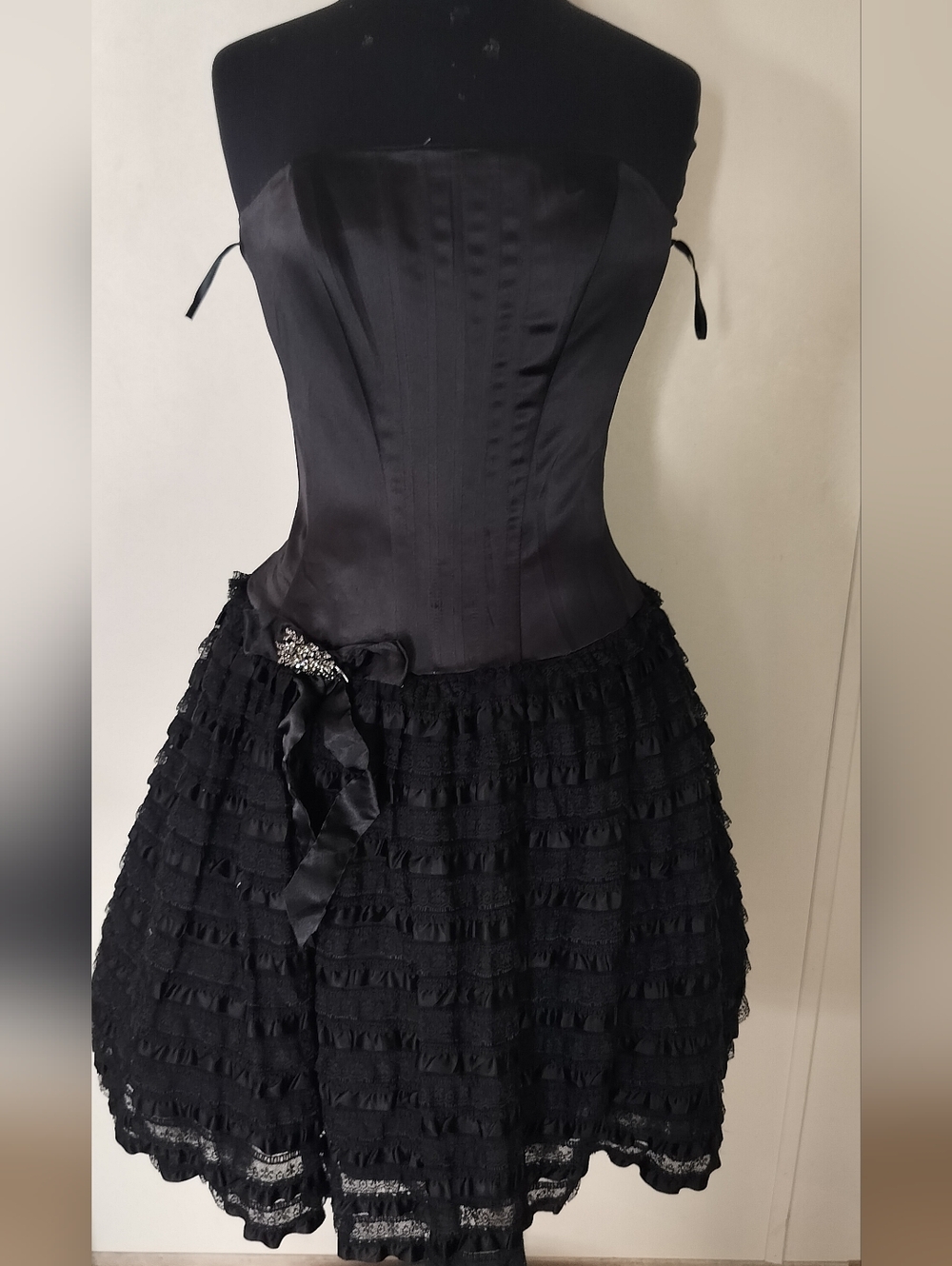 Jessica McClintock Black Strapless Corset Dress with Lace Skirt